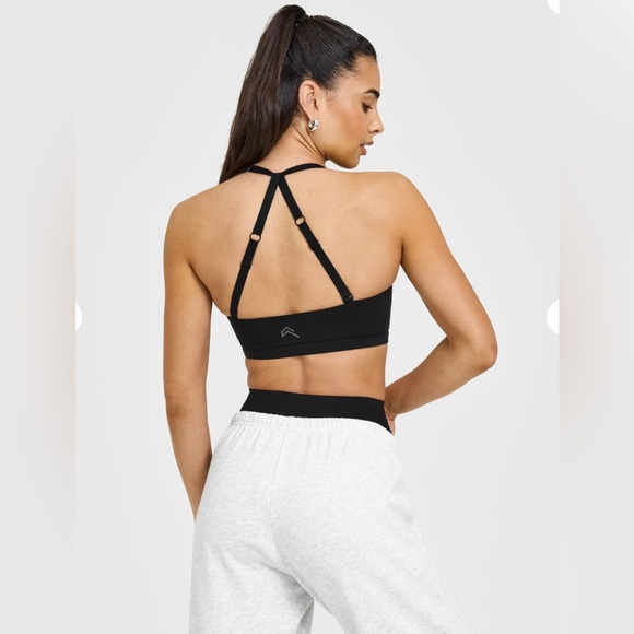 Oner Active Black Unified Twist Bra - Picture 2 of 4